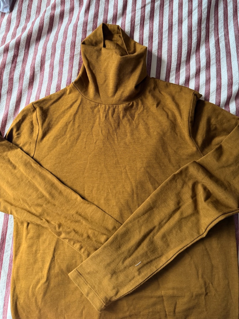 Women’s Turtleneck Sweater in Mustard brown sugar yellow